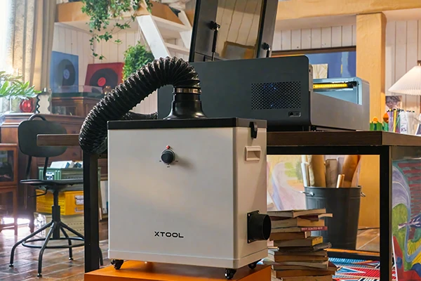 Sichere Nutzung Ihres xTool Lasers auch in geschlossenen Räumen.