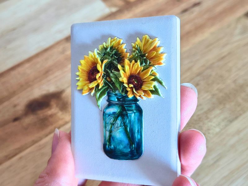 eufyMake E1 Reliefdruck - Sonnenlumen in Vase auf Keramik-Magnet rechte Seite
